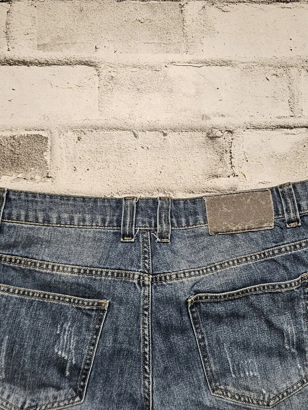 Distressed Graphic Denim Shorts Y2K Streetwear Raw Hem XL